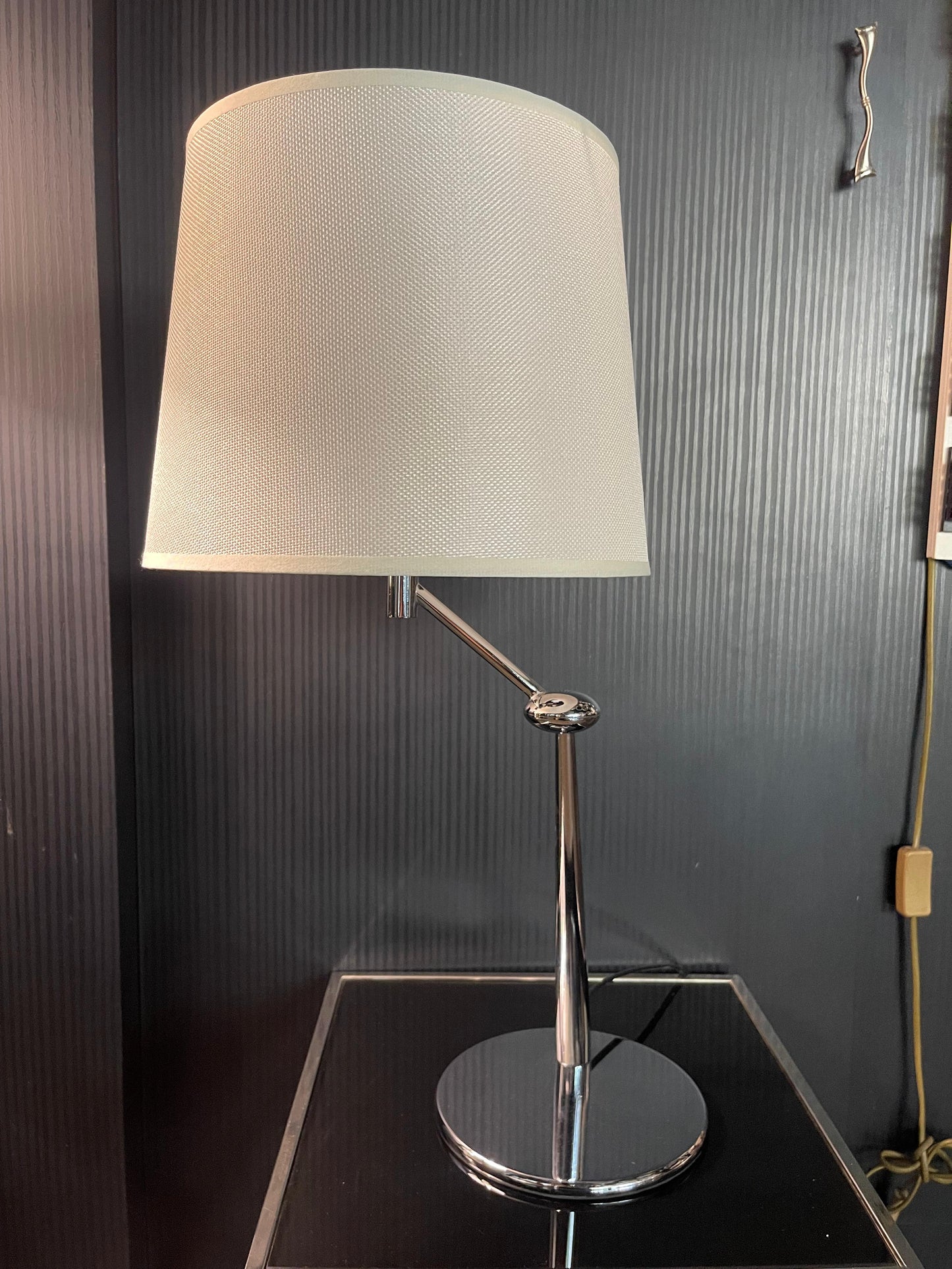 `Shine and Align sleek and modern table lamp
