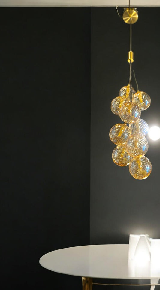 Soleil Étoilé amber ball hanging light cluster